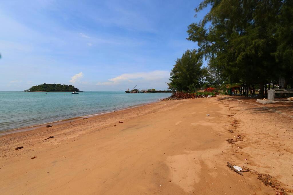 Pd D'Wharf Premium Suite - Full Seaview Port Dickson Buitenkant foto